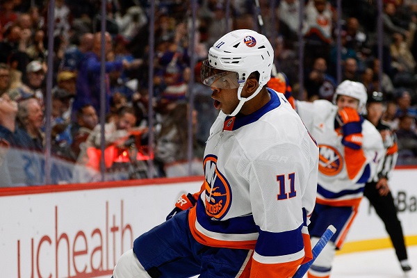 New York Islanders förlorade nästan mot Chicago Blackhawks på åtta minuter